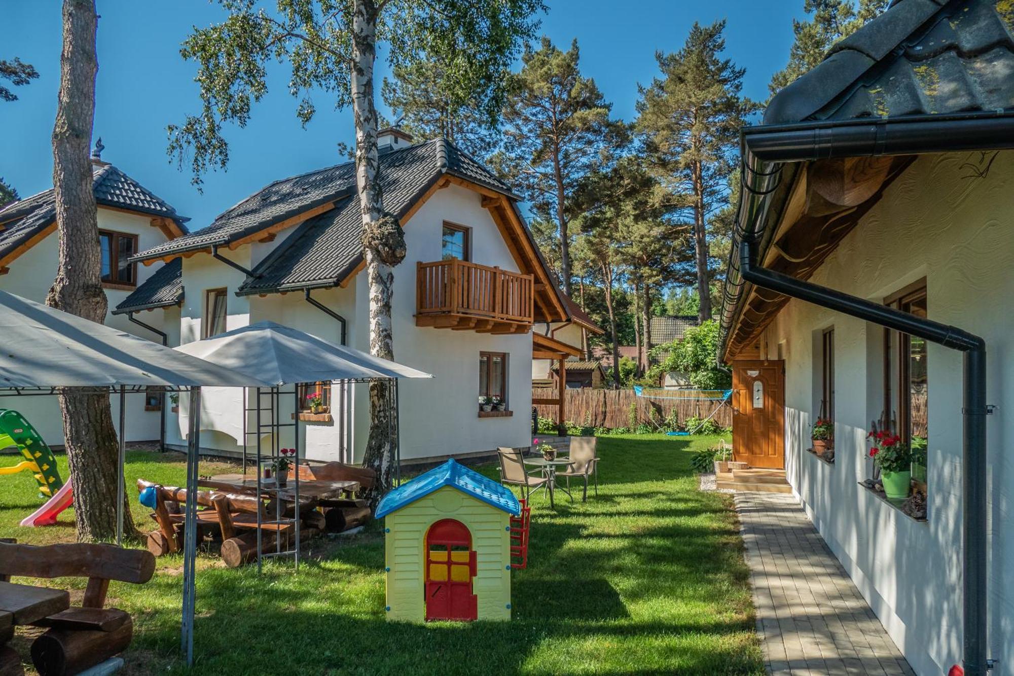 Lesna Chata Jarosławiec Exterior foto